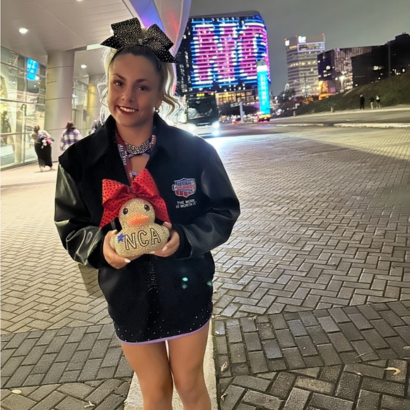 Meet your Posher, Brooklyn - Picture 1 of 1